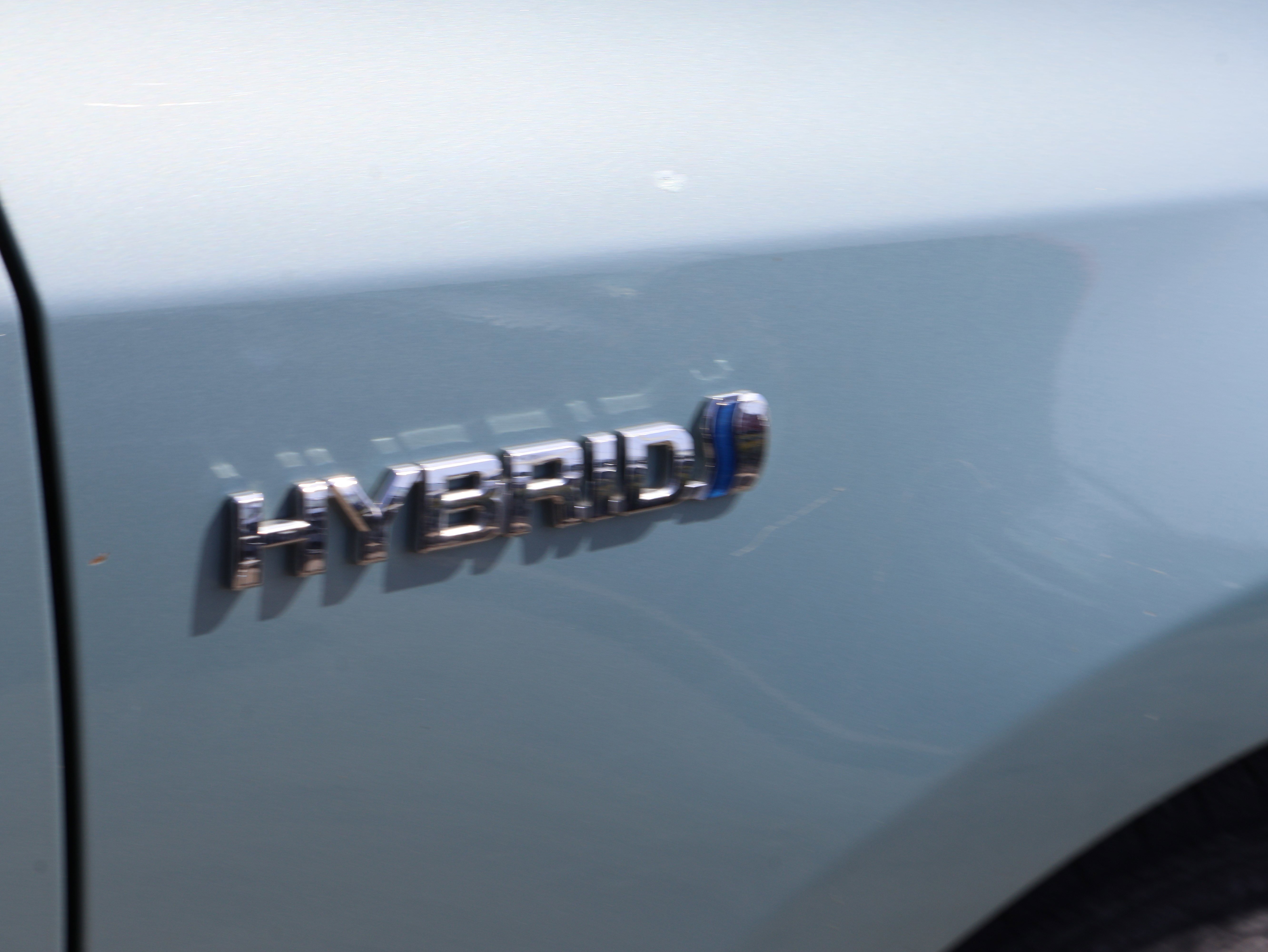 Used 2015 Toyota Prius V Three image 23