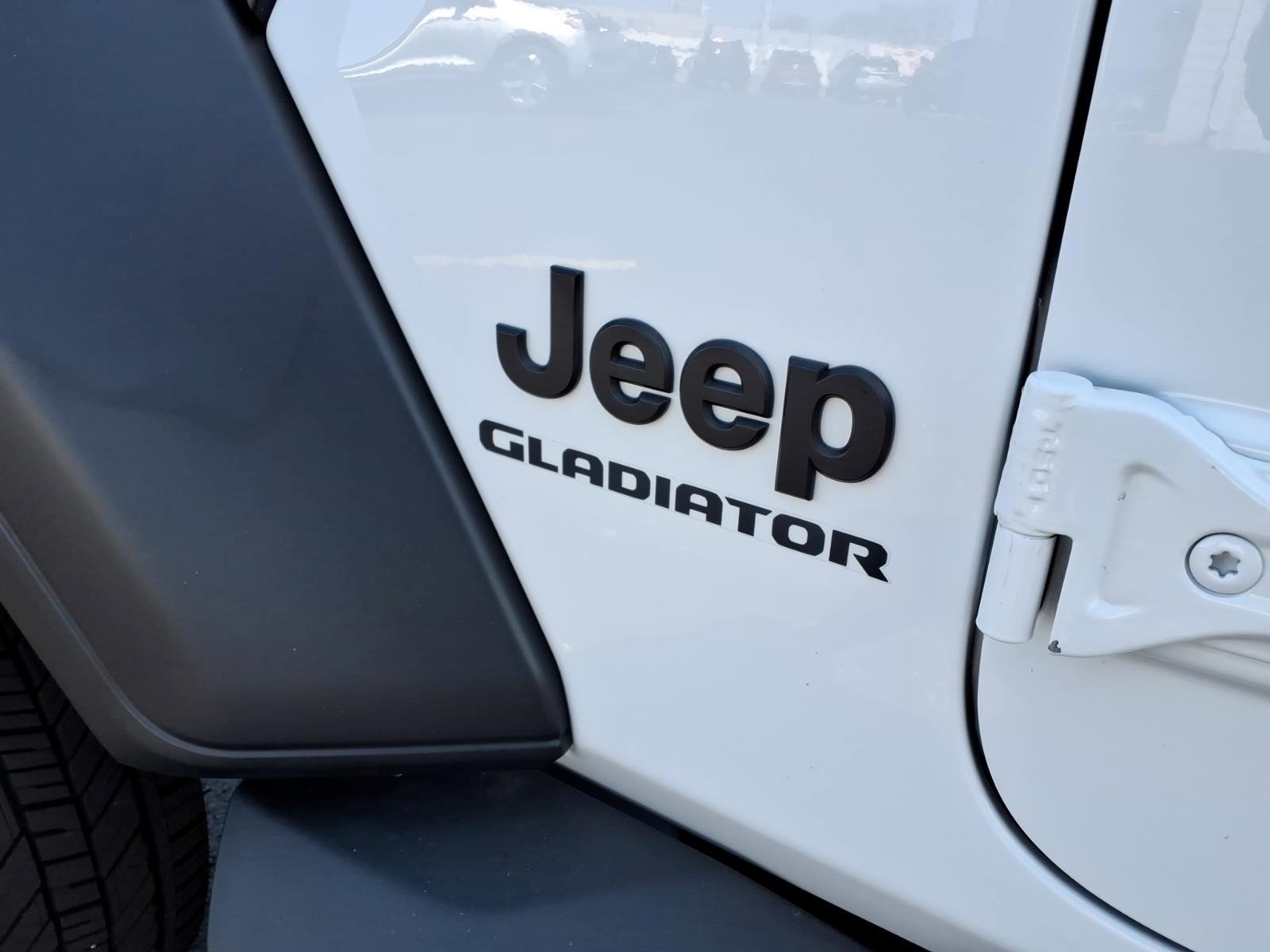 Used 2020 Jeep Gladiator Sport w/ Quick Order Package 24S AWD/4WD image 12