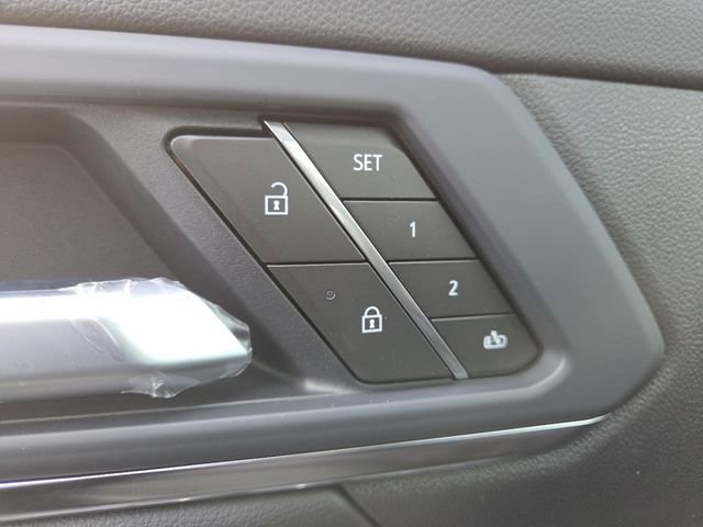 New 2026 GMC Terrain Denali w/ LPO, Floor Liner Package image 12