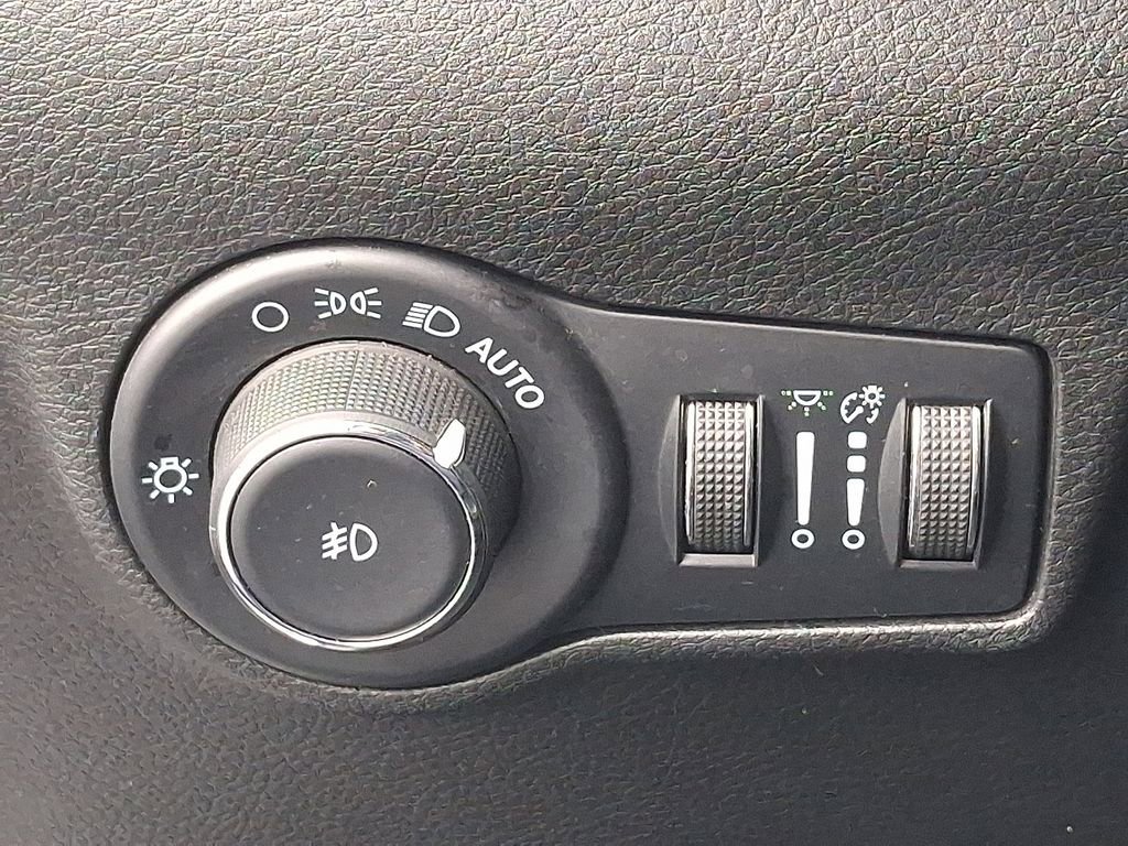 Used 2022 Jeep Compass High Altitude image 25