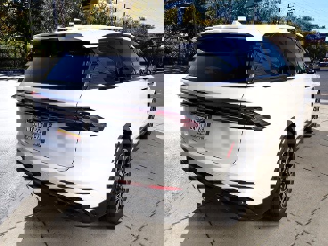 New 2026 Lincoln Nautilus Premier w/ Jet Appearance Package image 4