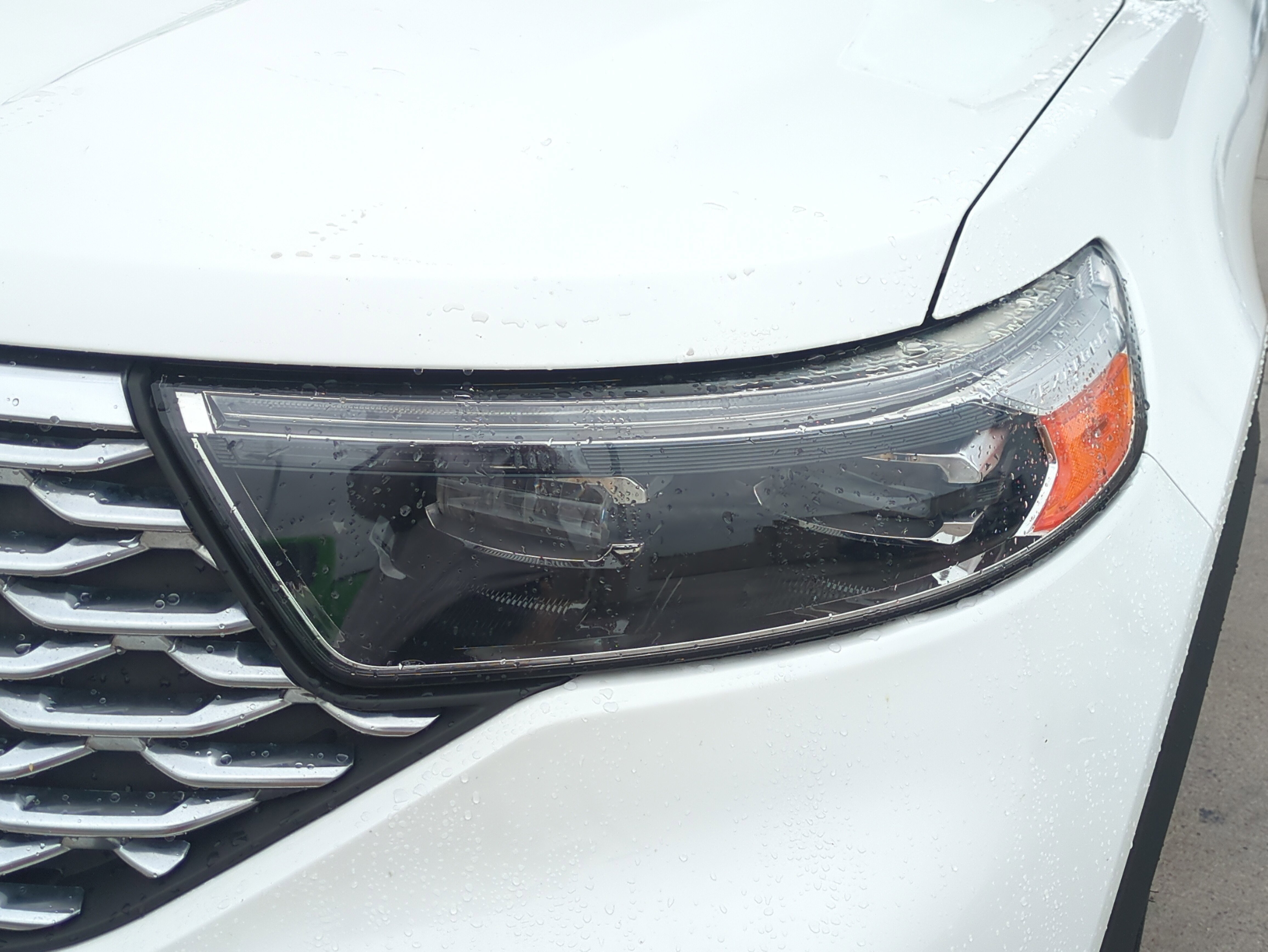 Used 2022 Ford Explorer Platinum w/ Equipment Group 601A image 10