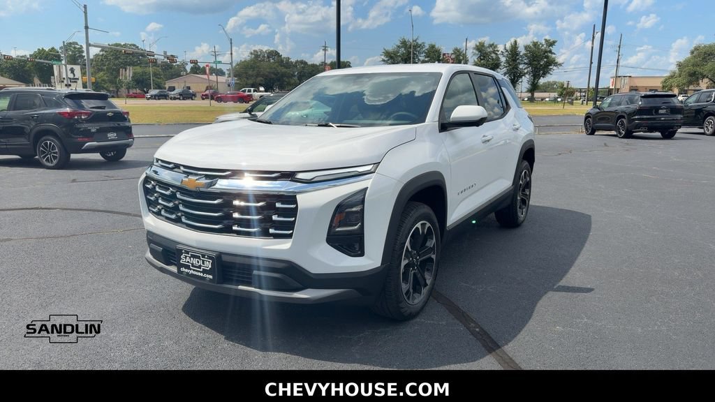 New 2027 Chevrolet Equinox LT w/ Convenience Package II FWD image 4