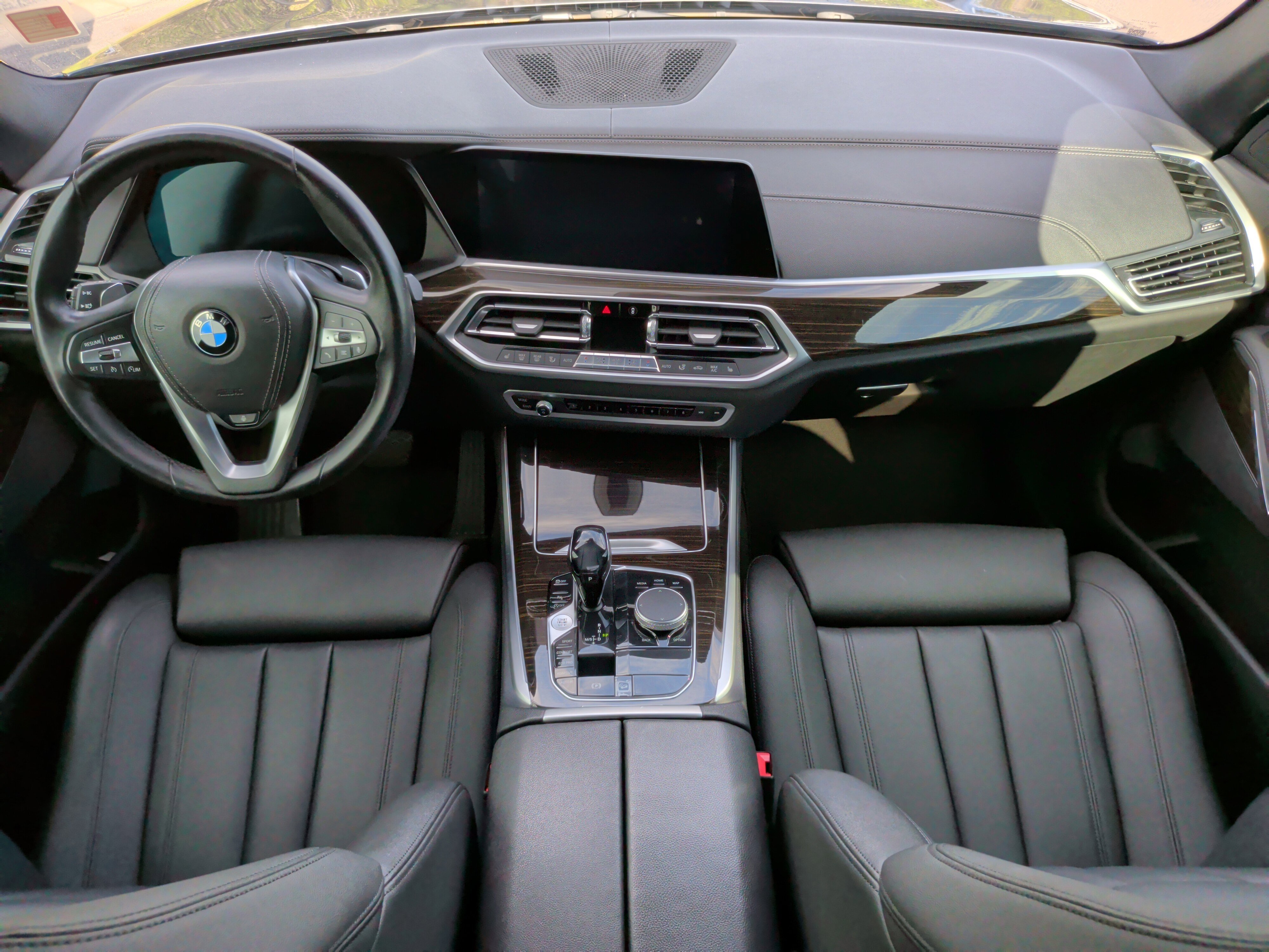 Used 2019 BMW X5 xDrive40i w/ Convenience Package AWD/4WD image 32