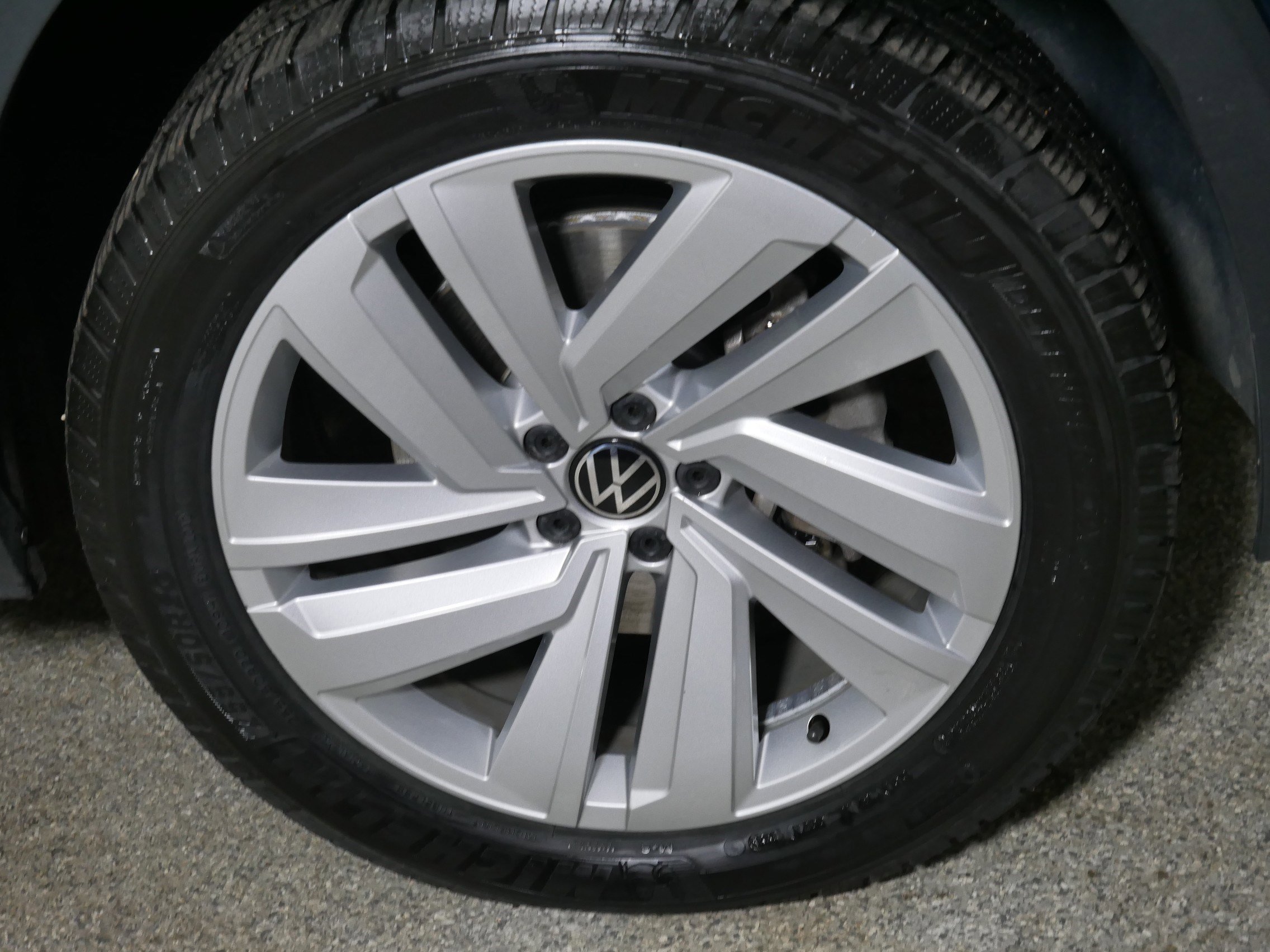 Used 2021 Volkswagen Atlas SEL image 15