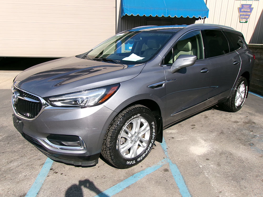 Used 2021 Buick Enclave Essence AWD/4WD image 1