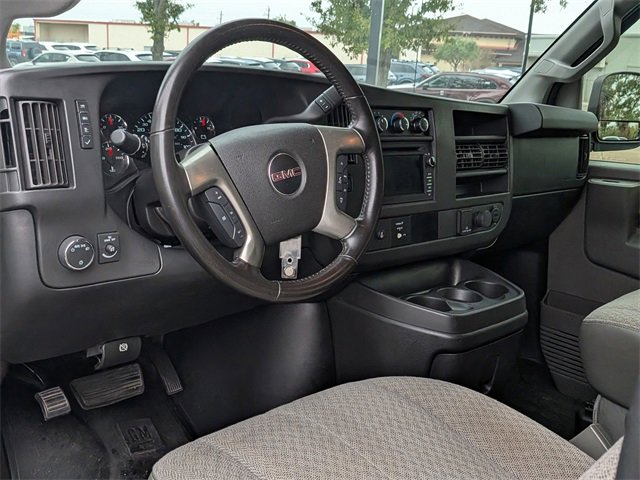 Used 2018 GMC Savana 3500 LT w/ LT Preferred Equipment Group image 12