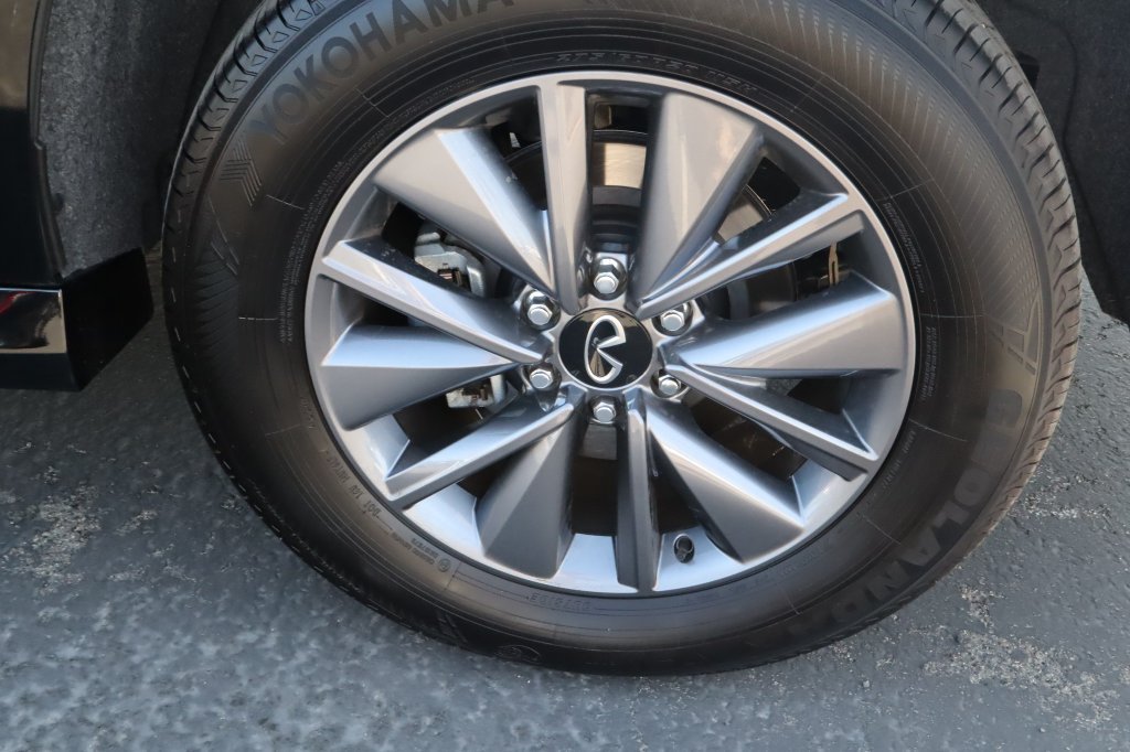Used 2025 INFINITI QX80 Pure RWD image 13