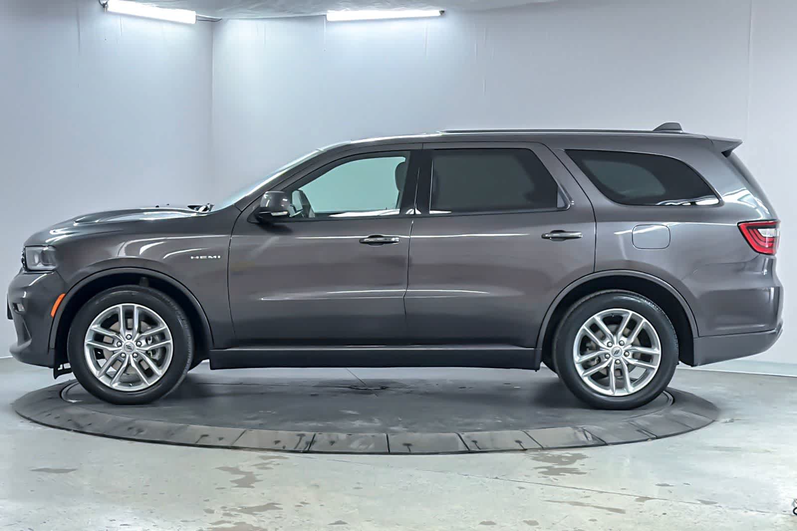 Used 2021 Dodge Durango R/T w/ Technology Group AWD/4WD image 5