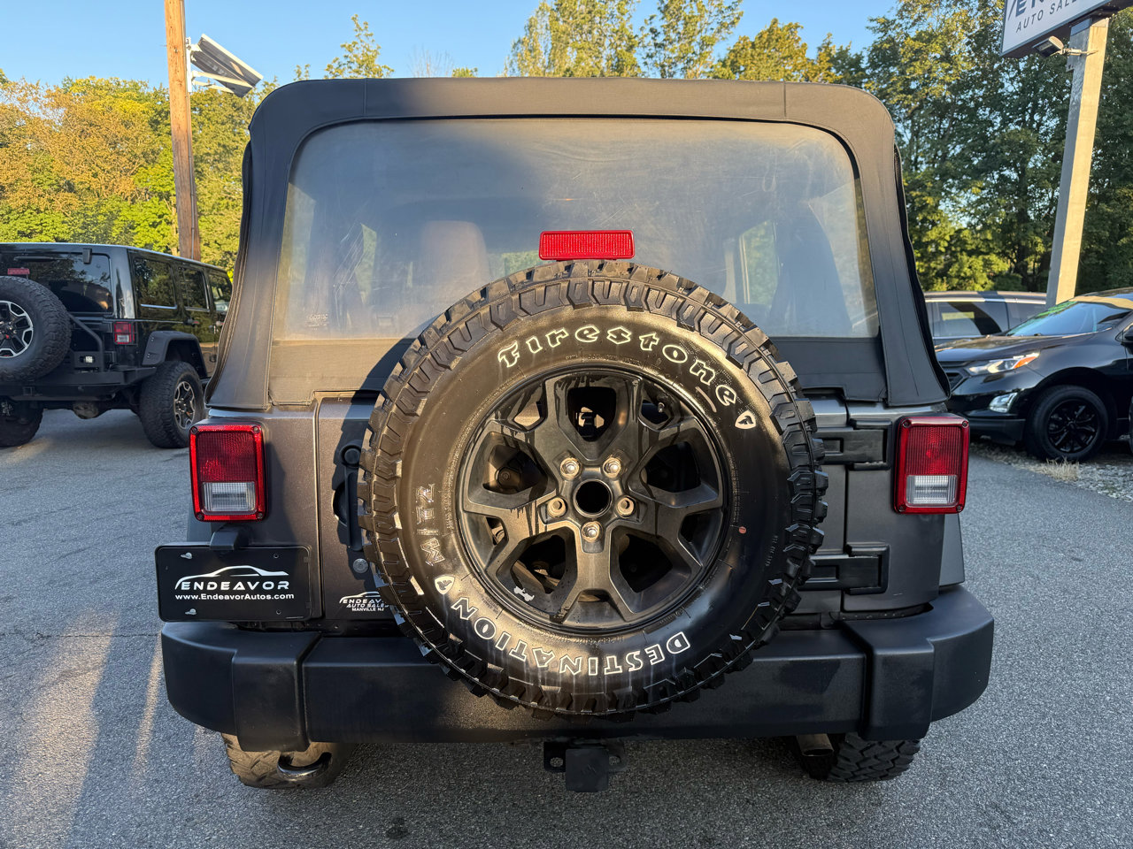 Used 2017 Jeep Wrangler Unlimited Sport w/ Connectivity Group image 5