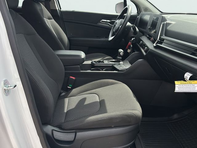 Certified 2025 Kia Sportage LX AWD/4WD image 11