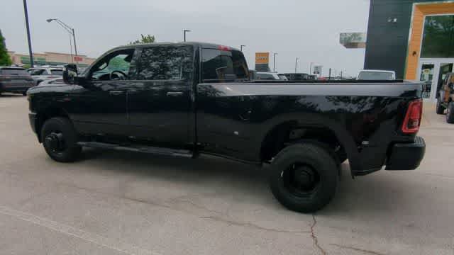 New 2026 RAM 3500 Tradesman AWD/4WD image 6