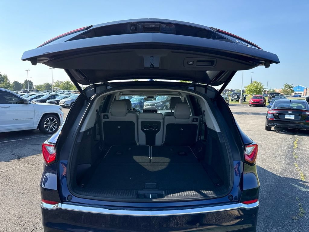 Used 2024 Acura MDX SH-AWD w/ Technology Package image 12