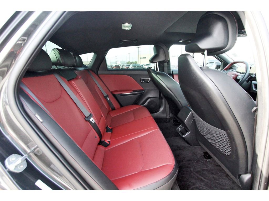 Used 2025 Kia K4 GT-Line w/ GT-Line Premium Package FWD image 10