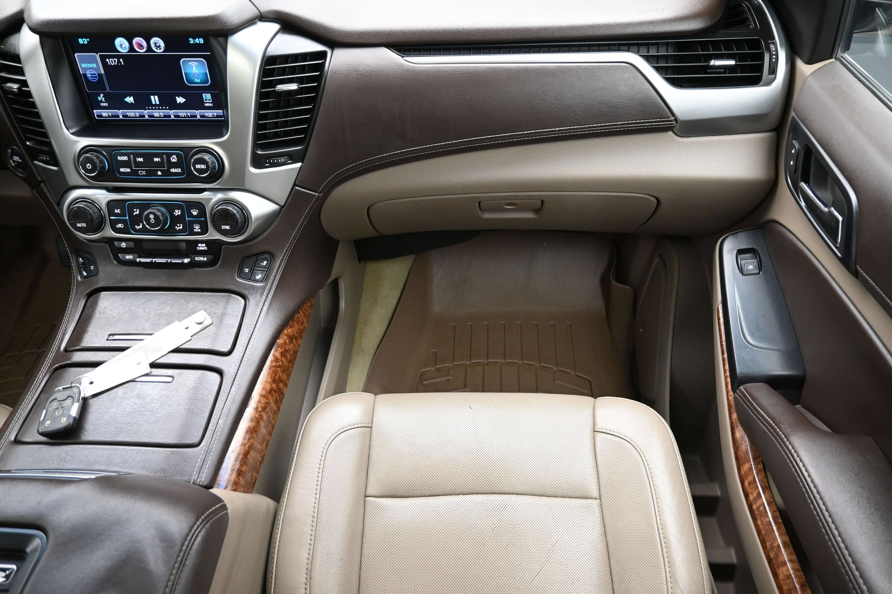 Used 2015 Chevrolet Suburban LTZ AWD/4WD image 37
