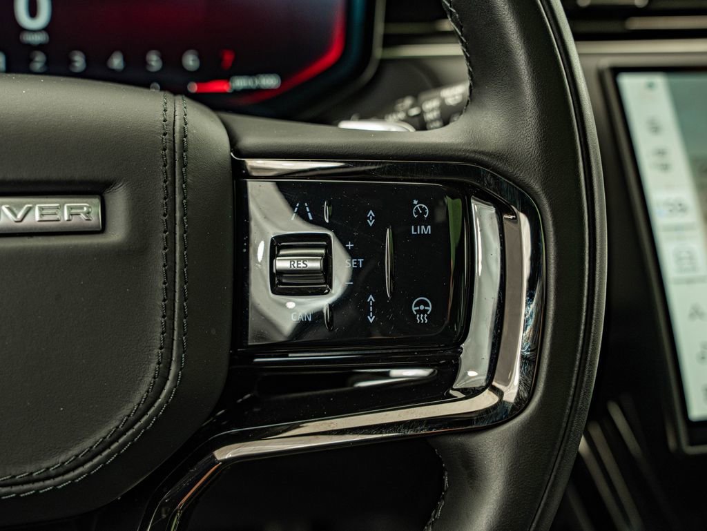Used 2024 Land Rover Range Rover Sport Dynamic SE AWD/4WD image 20