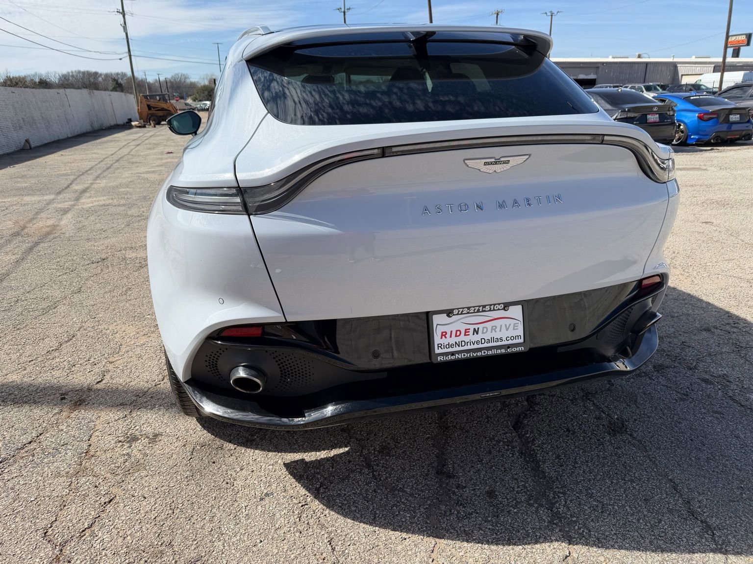Used 2021 Aston Martin DBX image 5