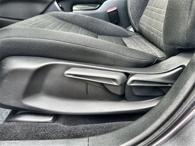 Used 2023 Honda HR-V LX image 12