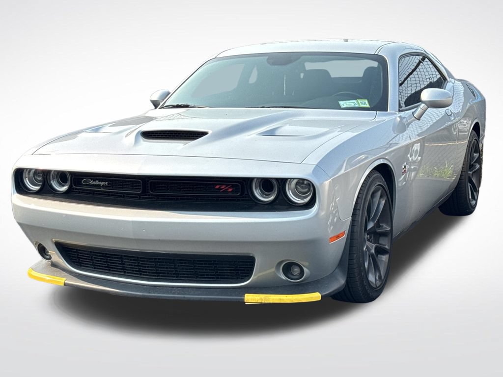 Used 2021 Dodge Challenger R/T Scat Pack RWD image 6
