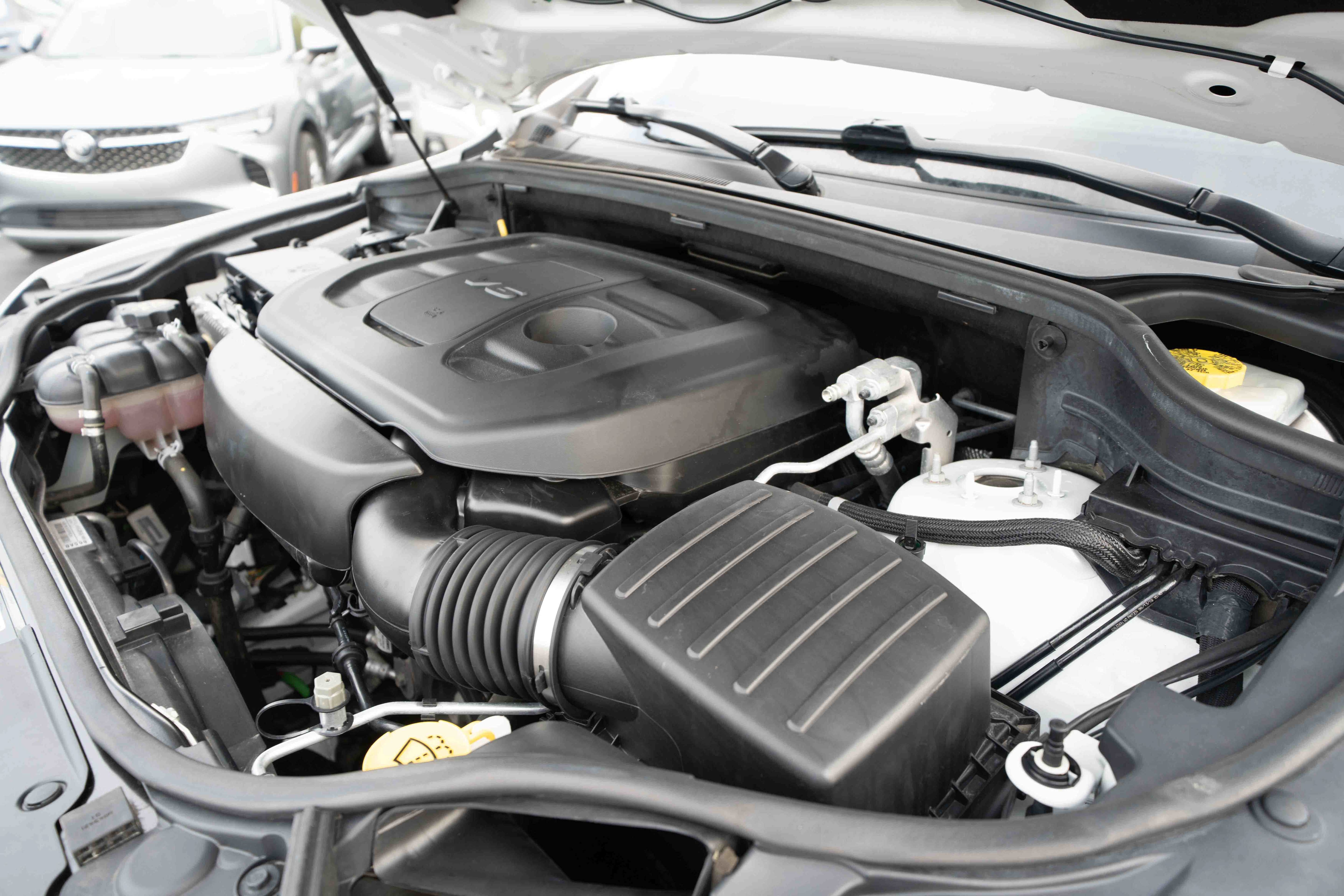 Used 2019 Jeep Grand Cherokee Limited AWD/4WD image 33