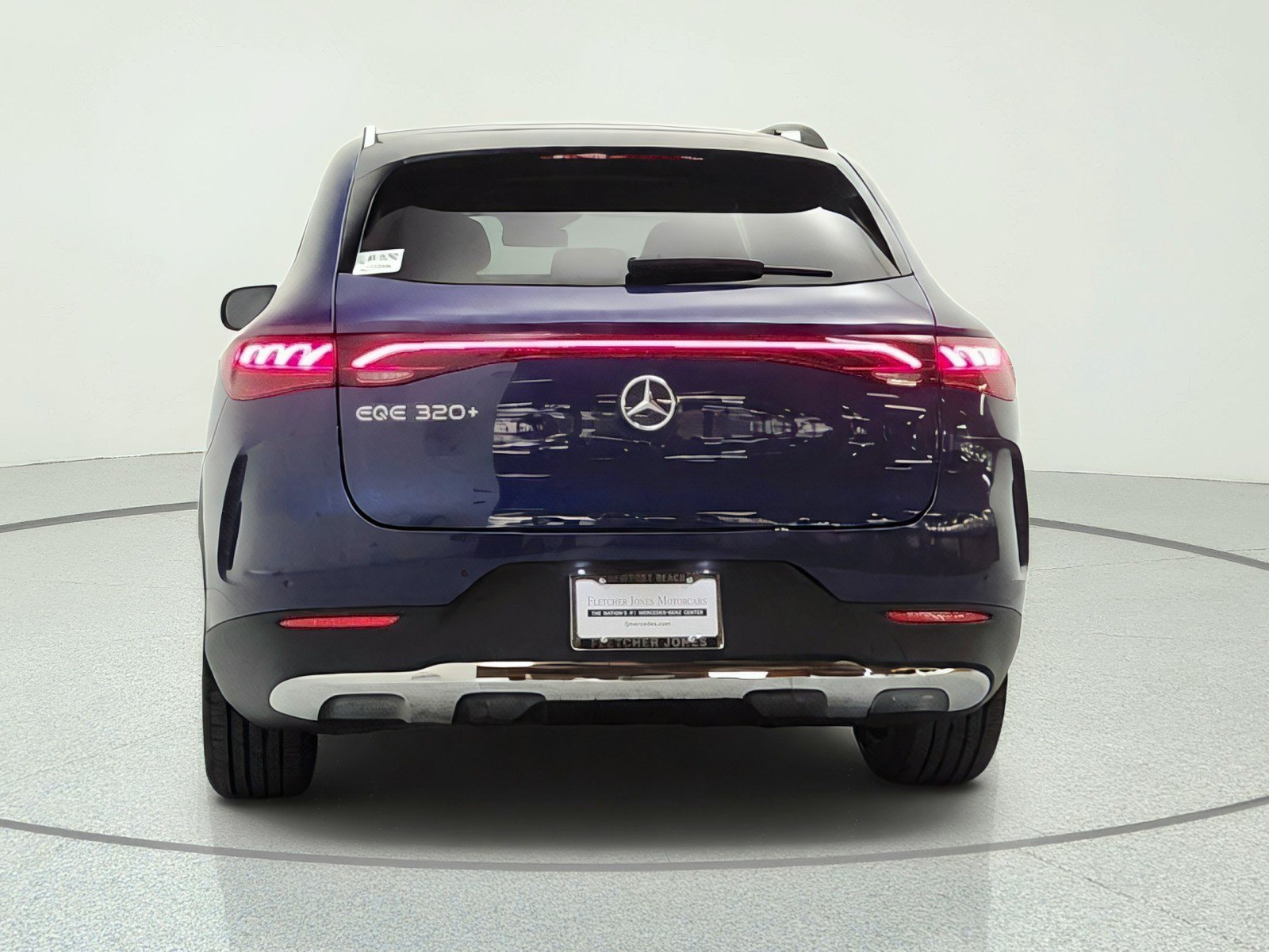 New 2027 Mercedes-Benz EQE 320+ SUV image 6
