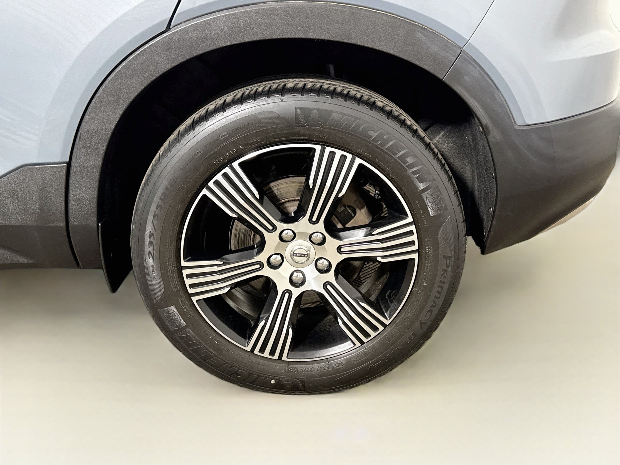 Used 2021 Volvo XC40 T5 Inscription w/ Protection Package Premier AWD/4WD image 26