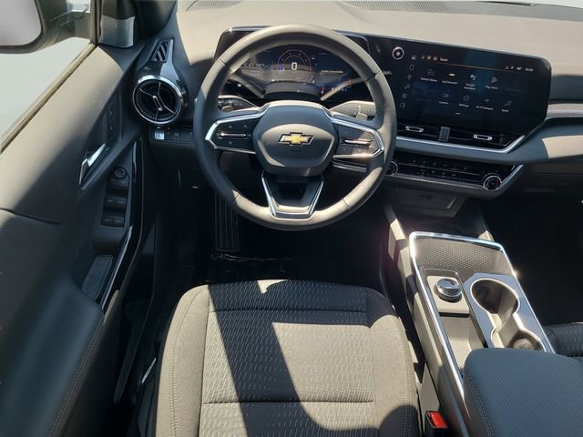 New 2026 Chevrolet Equinox LT w/ Safety and Technology Package image 13