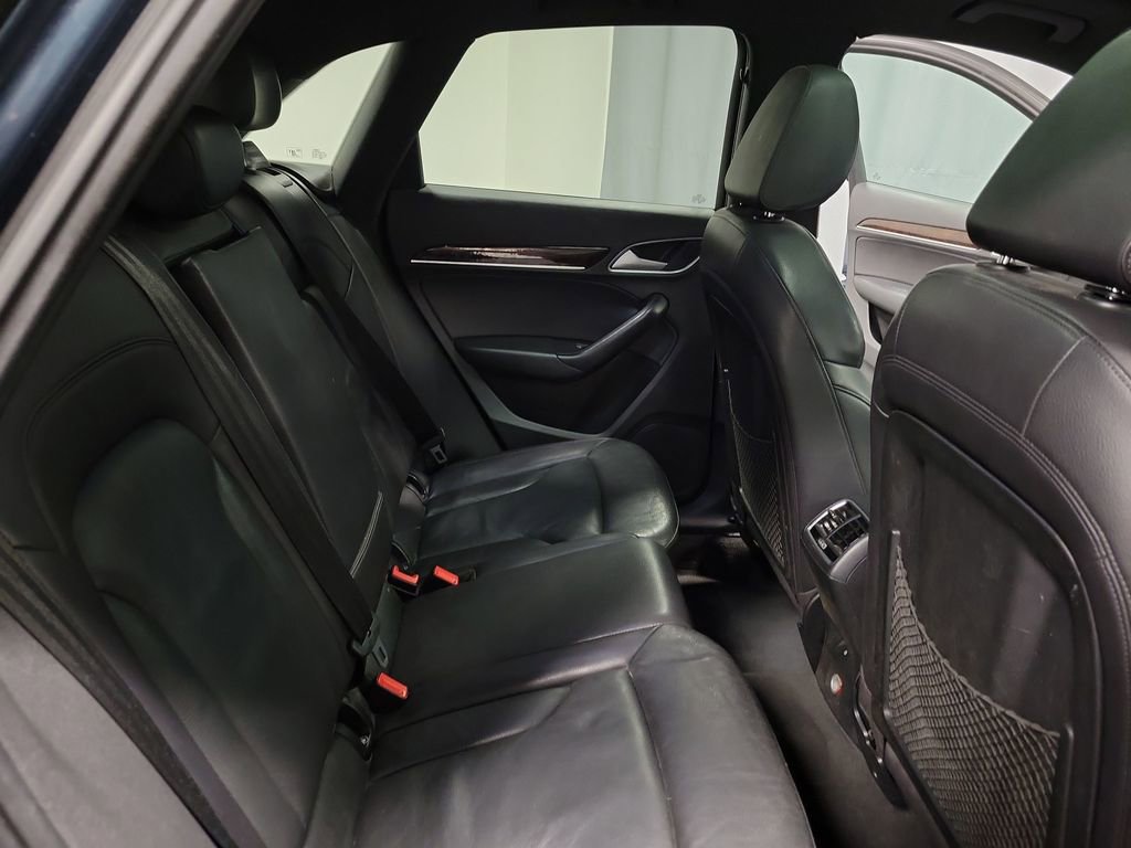 Used 2018 Audi Q3 2.0T Premium Plus w/ Premium Plus Package image 22