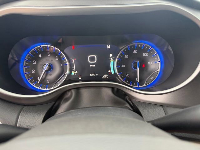 Used 2024 Chrysler Pacifica Touring-L FWD image 20