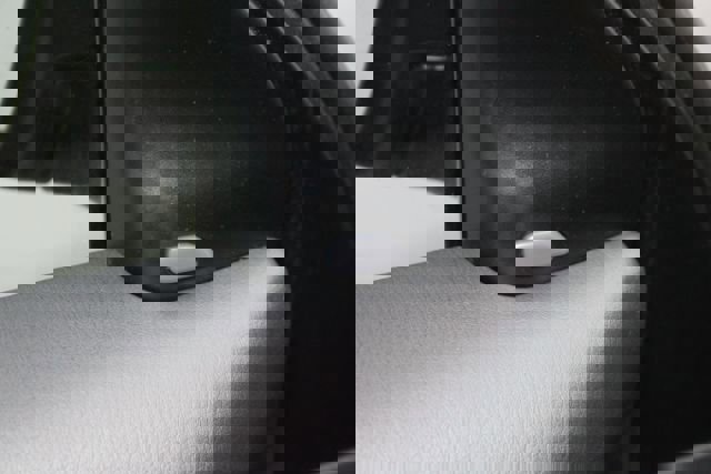 Used 2018 Nissan Pathfinder SL w/ Midnight Edition Package image 11