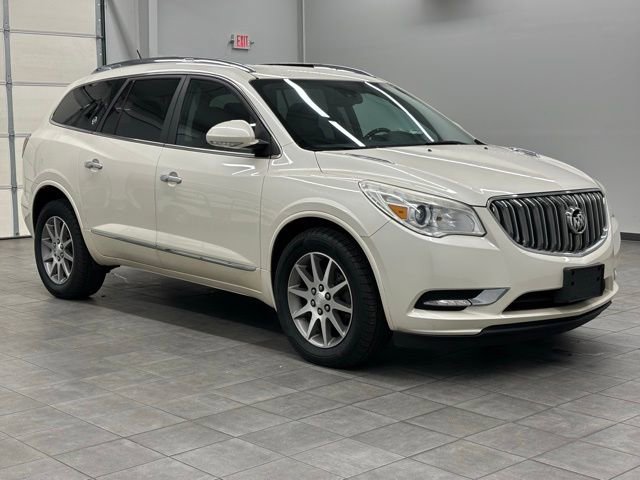 Used 2015 Buick Enclave Leather image 1