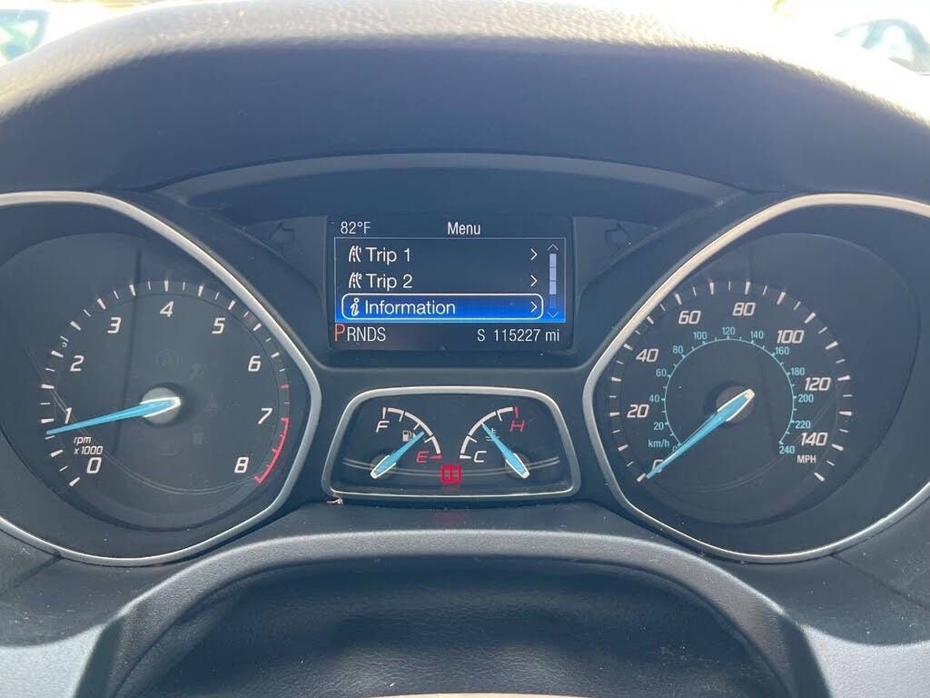 Used 2014 Ford Focus Titanium image 16