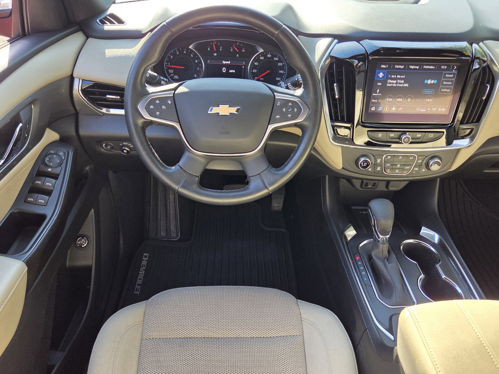 Certified 2023 Chevrolet Traverse LT FWD image 14
