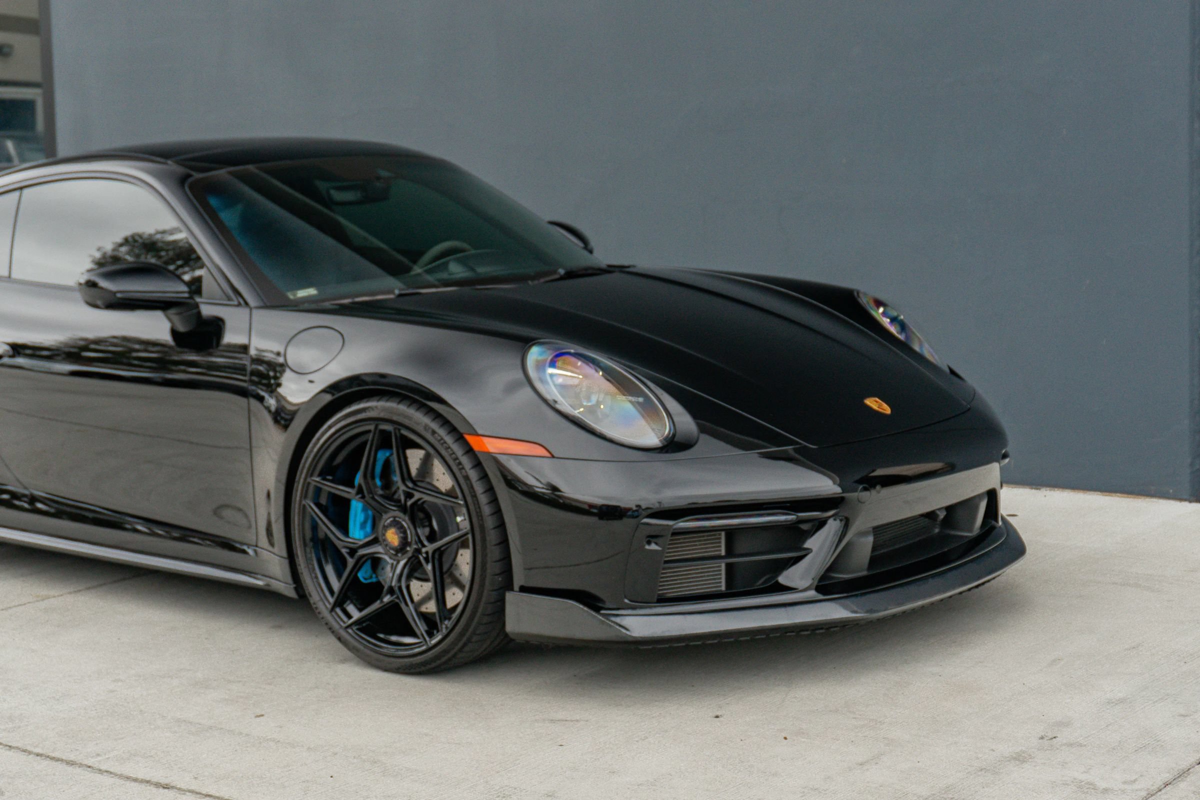 Used 2022 Porsche 911 Carrera 4 GTS w/ Premium Package AWD/4WD image 39
