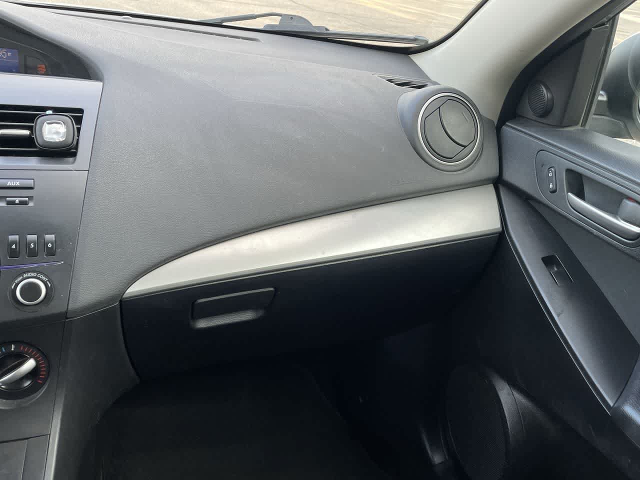 Used 2012 MAZDA MAZDA3 i Touring FWD image 24