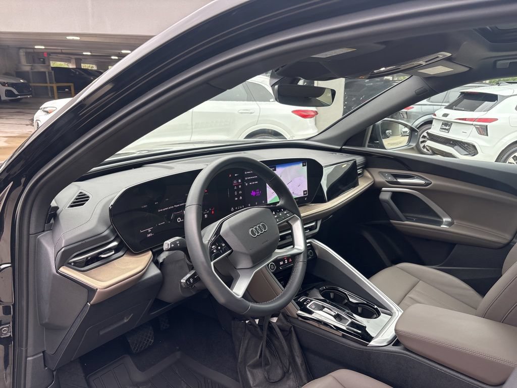 Certified 2025 Audi Q5 Premium w/ Convenience Package AWD/4WD image 12