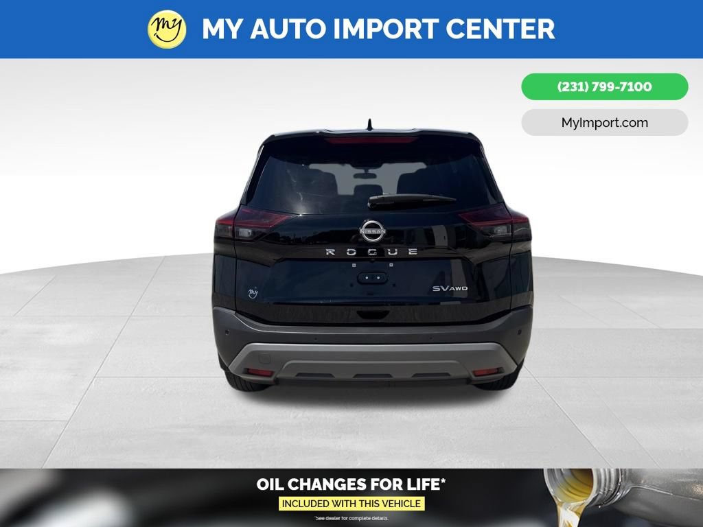 Used 2023 Nissan Rogue SV AWD/4WD image 8