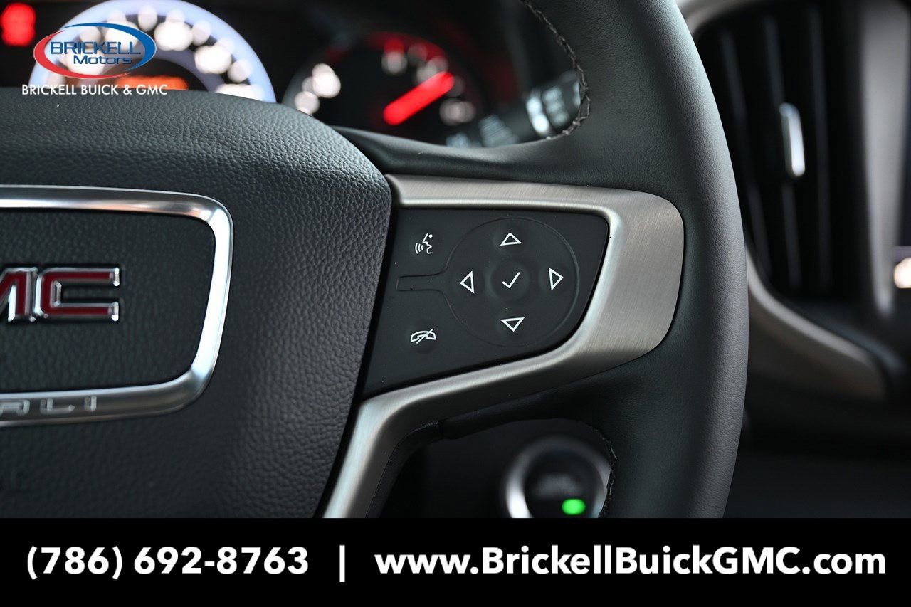 New 2024 GMC Terrain Denali w/ Denali Premium Package image 30