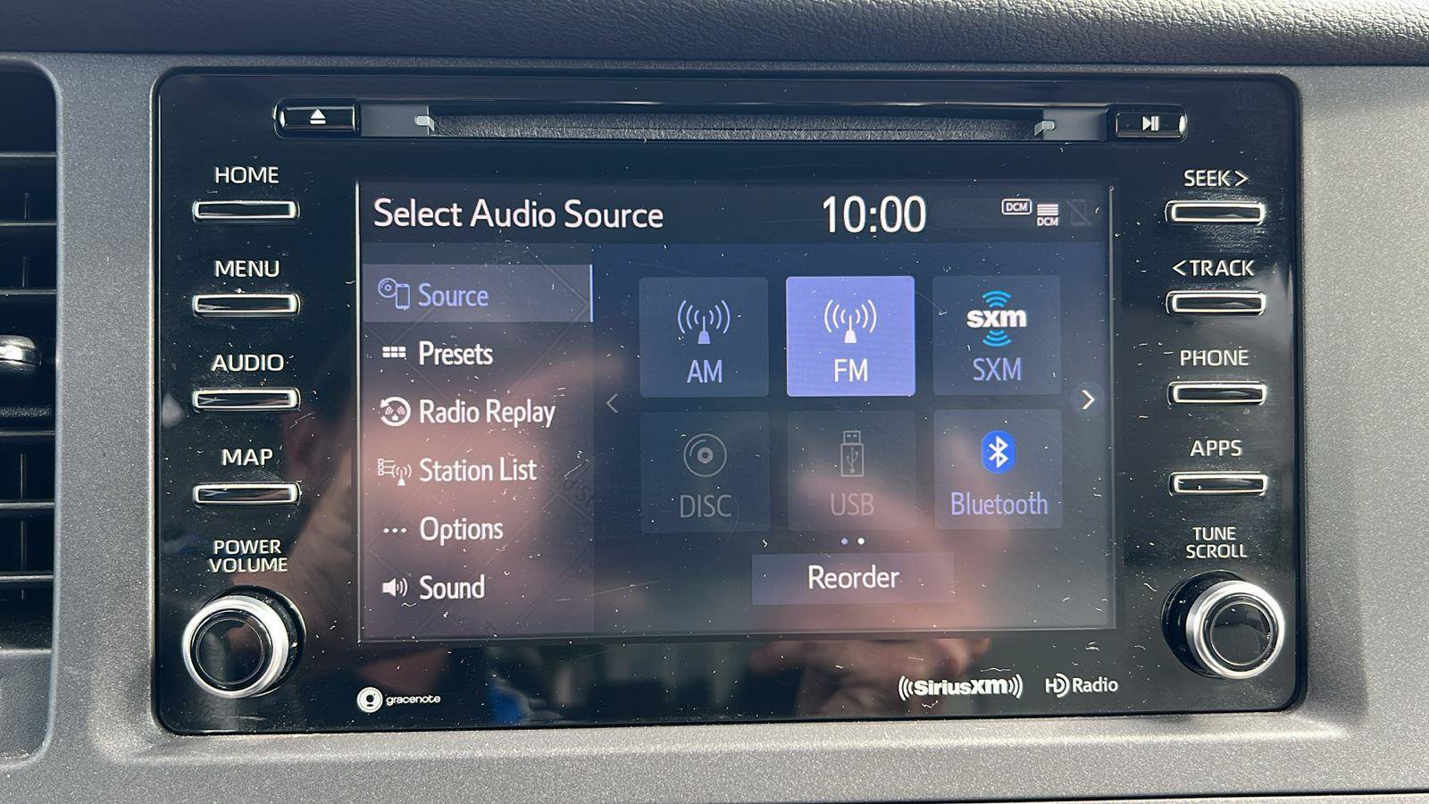 Used 2020 Toyota Sienna XLE w/ XLE Navigation Package FWD image 28