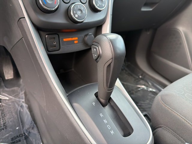 Used 2022 Chevrolet Trax LS w/ Tint and Cruise Package image 22