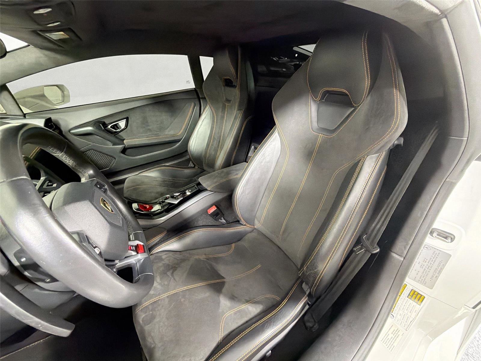 Used 2015 Lamborghini Huracan LP 610-4 AWD/4WD image 5