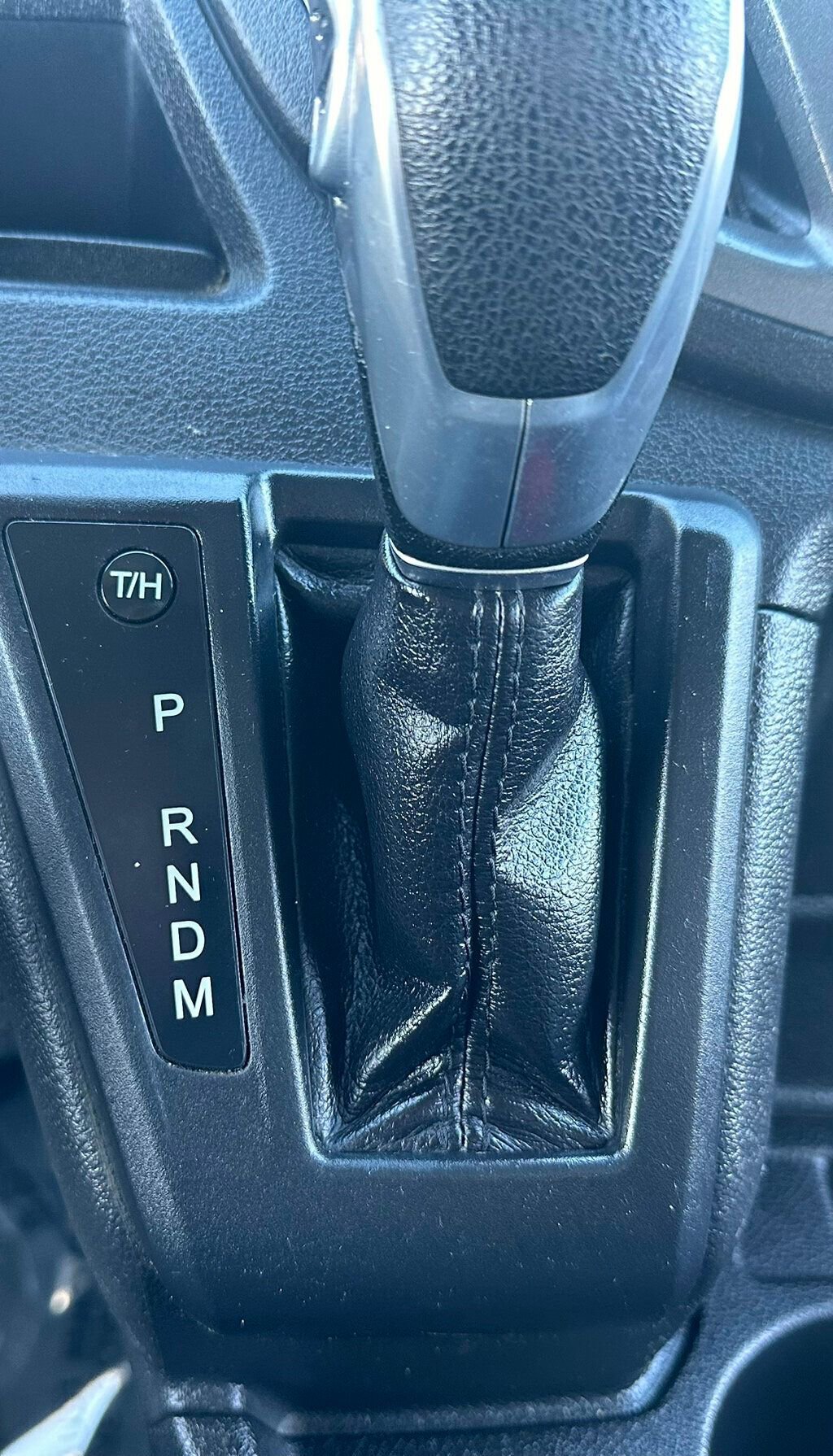 Used 2019 Ford Transit 250 138 image 18