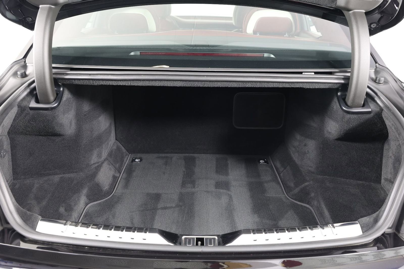 Used 2024 Bentley Flying Spur W12 image 31