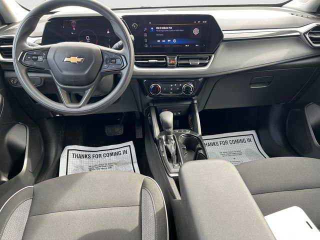 Used 2025 Chevrolet TrailBlazer LT AWD/4WD image 10