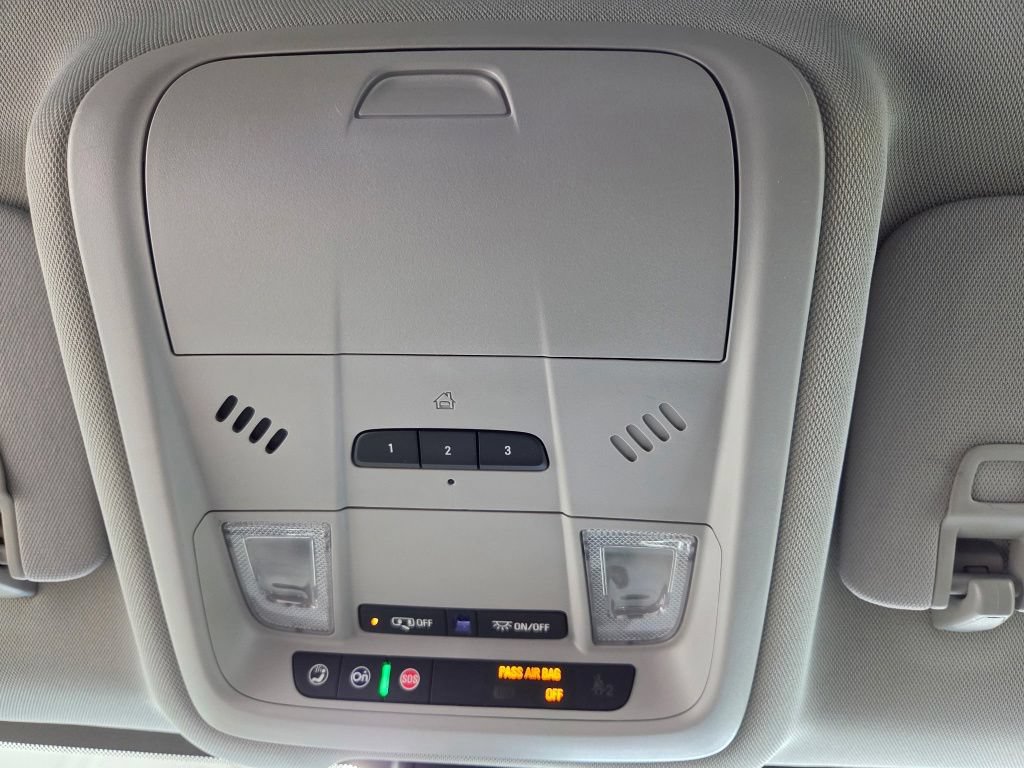 Used 2018 Chevrolet Equinox LT AWD/4WD image 45