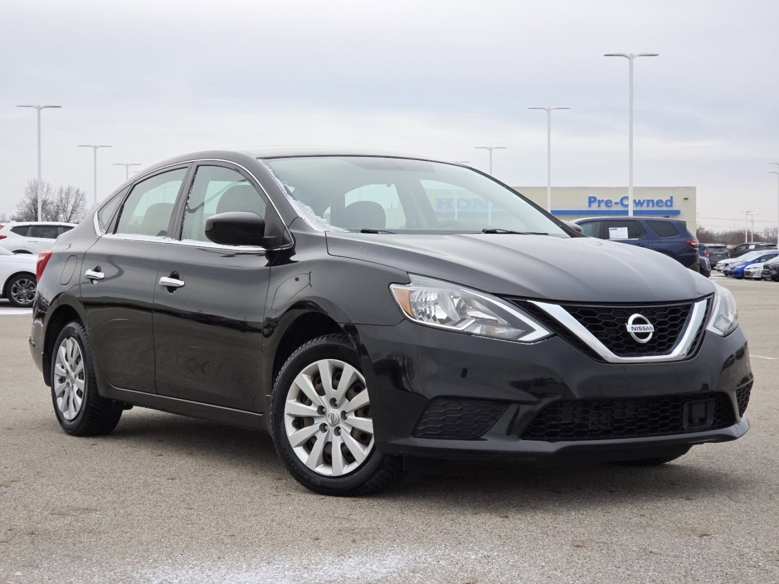 Used 2019 Nissan Sentra S image 2