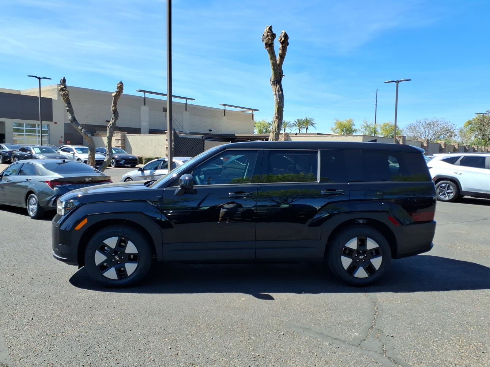 New 2026 Hyundai Santa Fe SE image 3