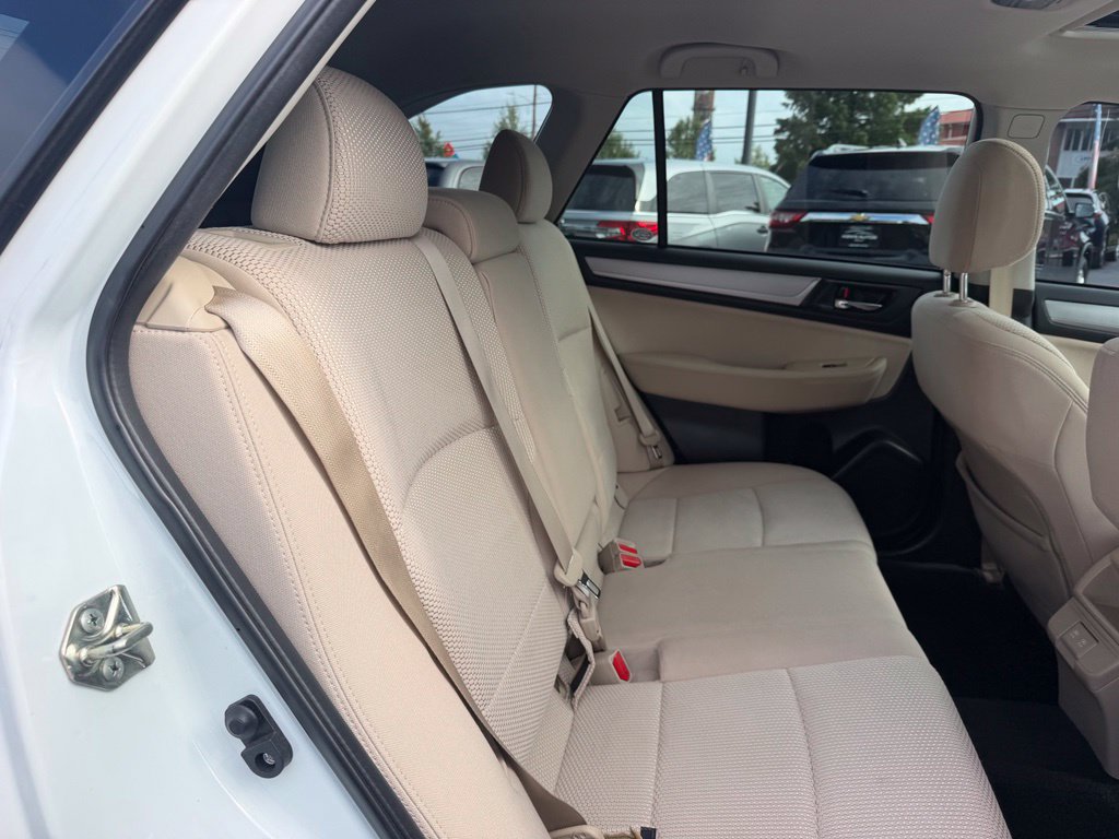Used 2019 Subaru Outback 2.5i Premium AWD/4WD image 27