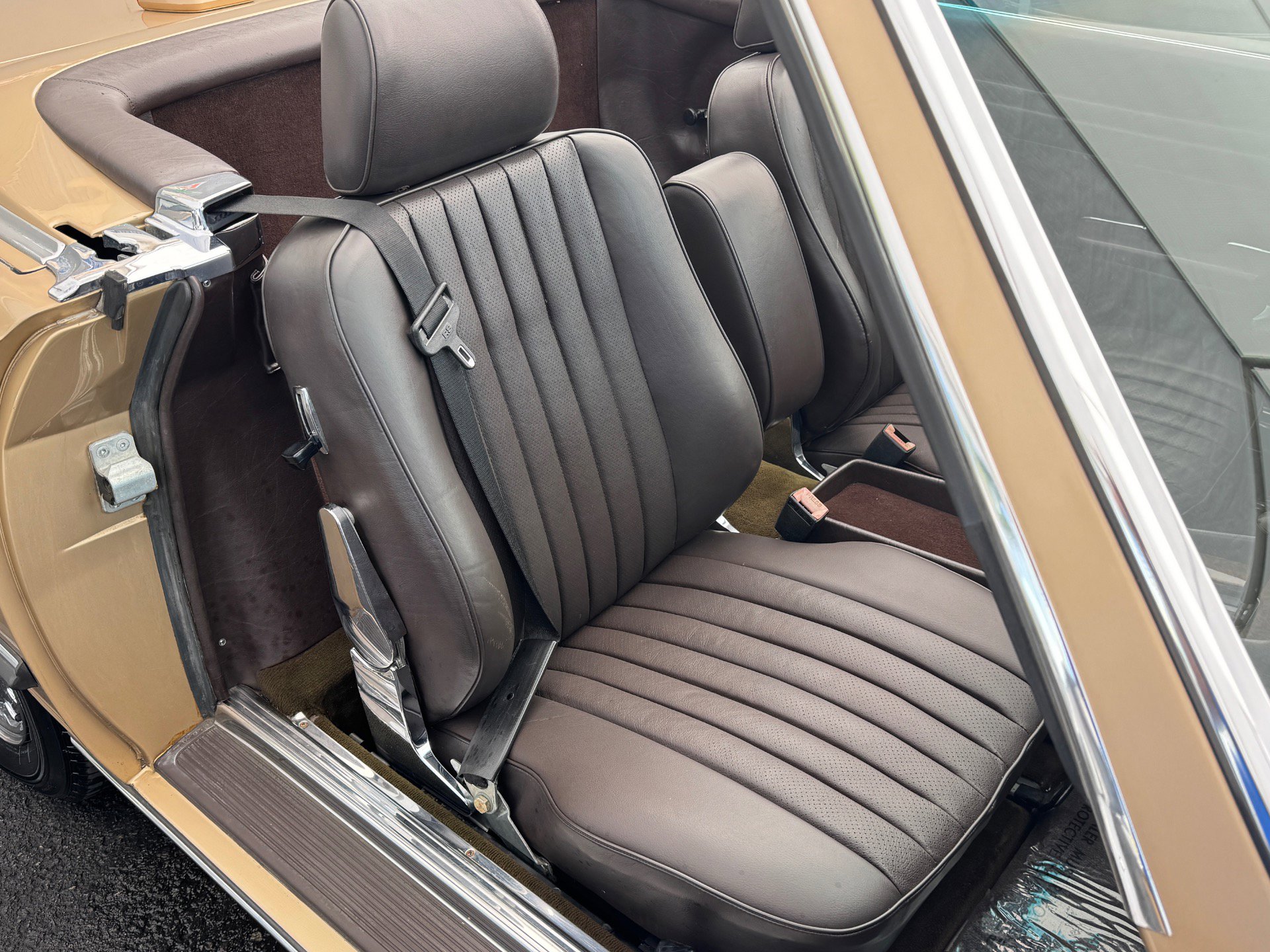 Used 1987 Mercedes-Benz 560 SL image 25