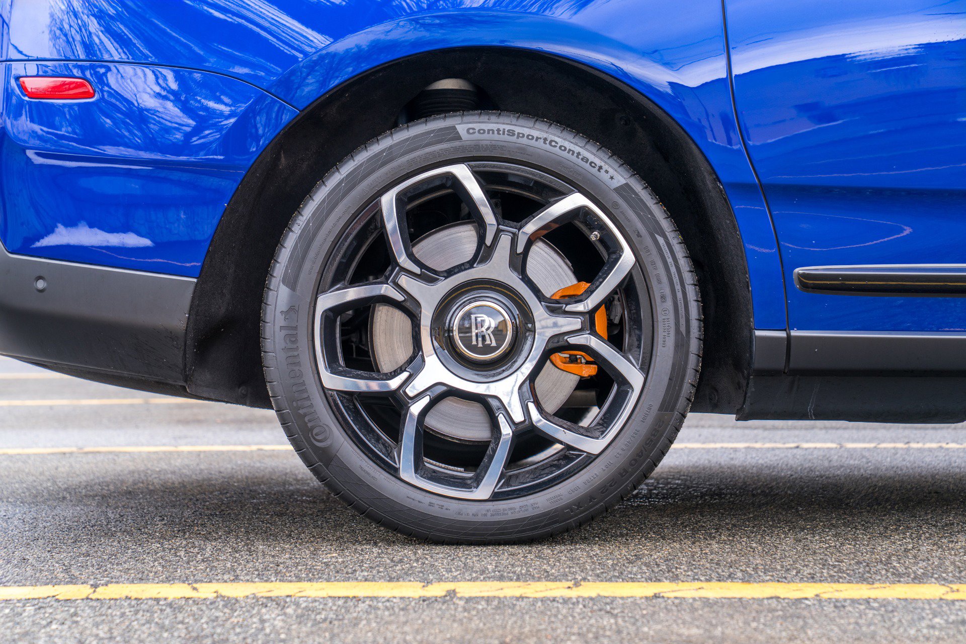 Used 2023 Rolls-Royce Cullinan Black Badge w/ Driver's Package AWD/4WD image 14